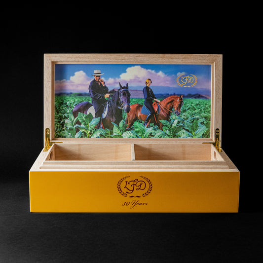 LA FLOR DOMINICANA 30TH ANNIVERSARY HUMIDOR