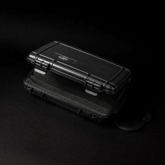 THOMAS HINDS TRAVEL HUMIDOR 7 CT