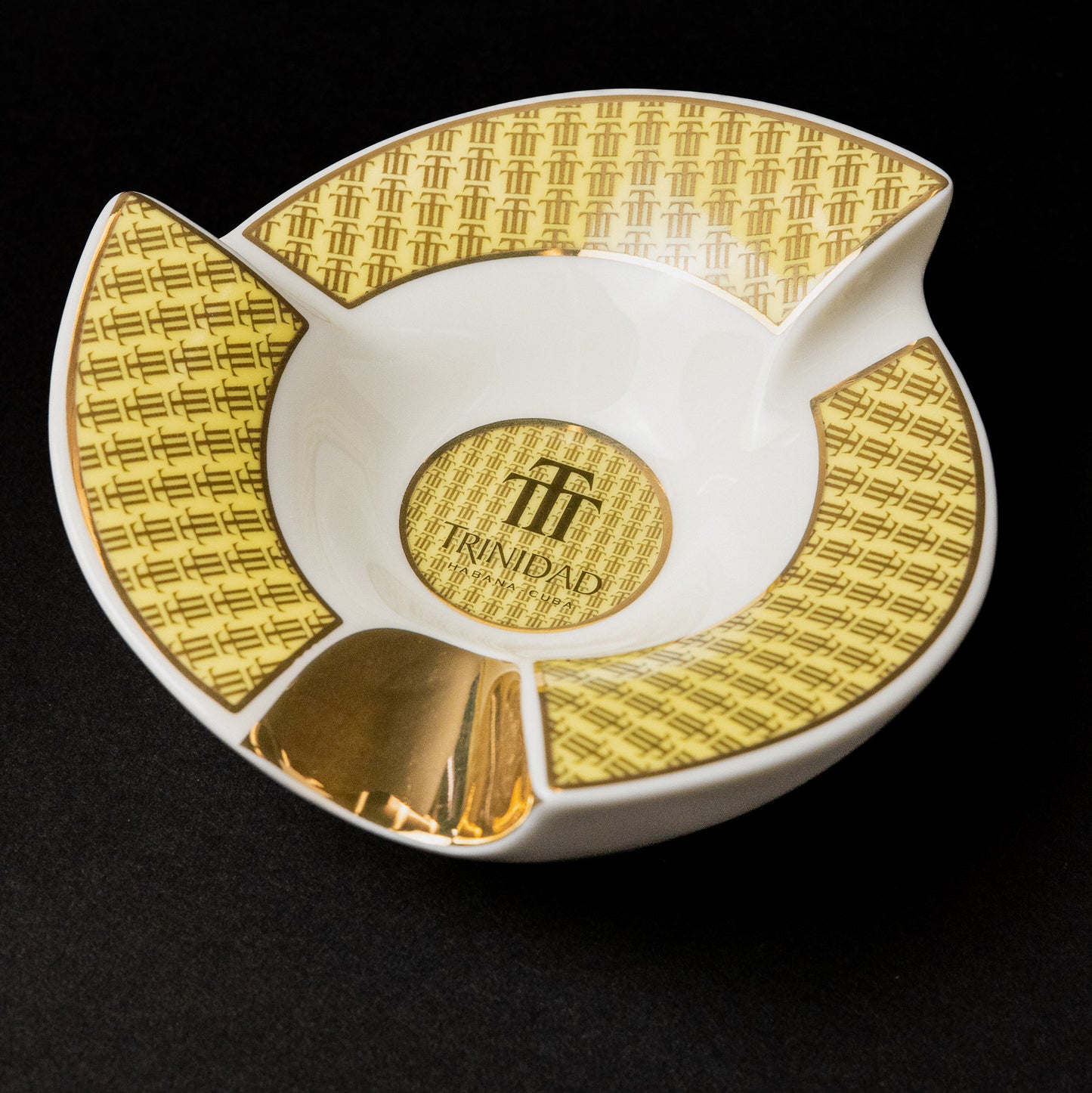 TRINIDAD SINGLE CIGAR ASHTRAY