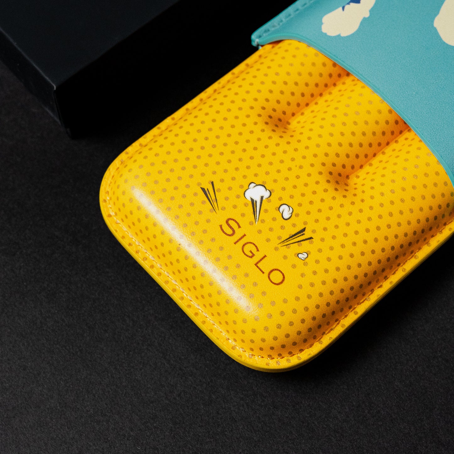 SIGLO YEAR OF THE DOG 3 CIGAR CASE