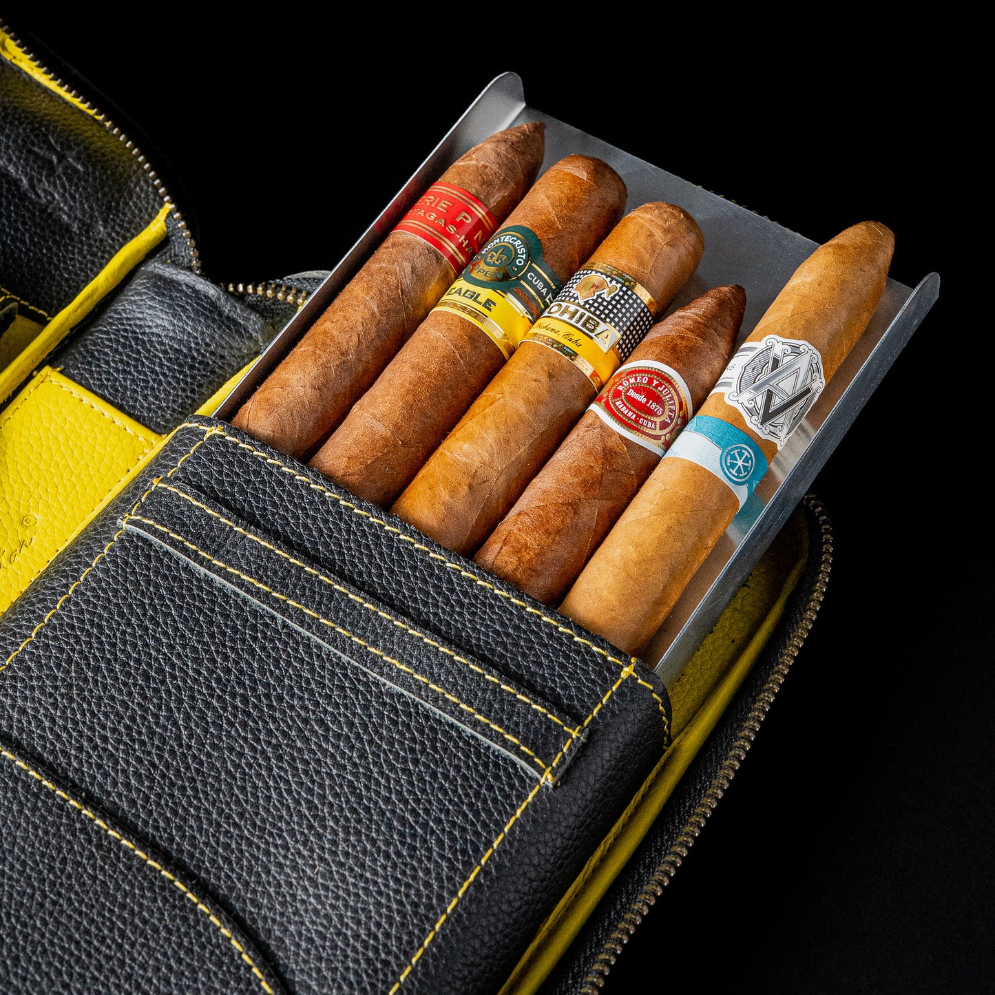 CIGARSTAR  CASE  BRIGHT YELLOW