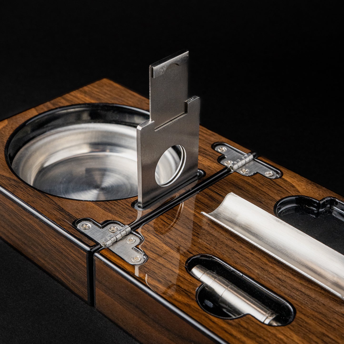 SINGLE CIGAR TRAVEL ASHTRAY