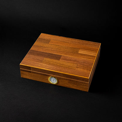 RUSTIC HUMIDOR 25 COUNT